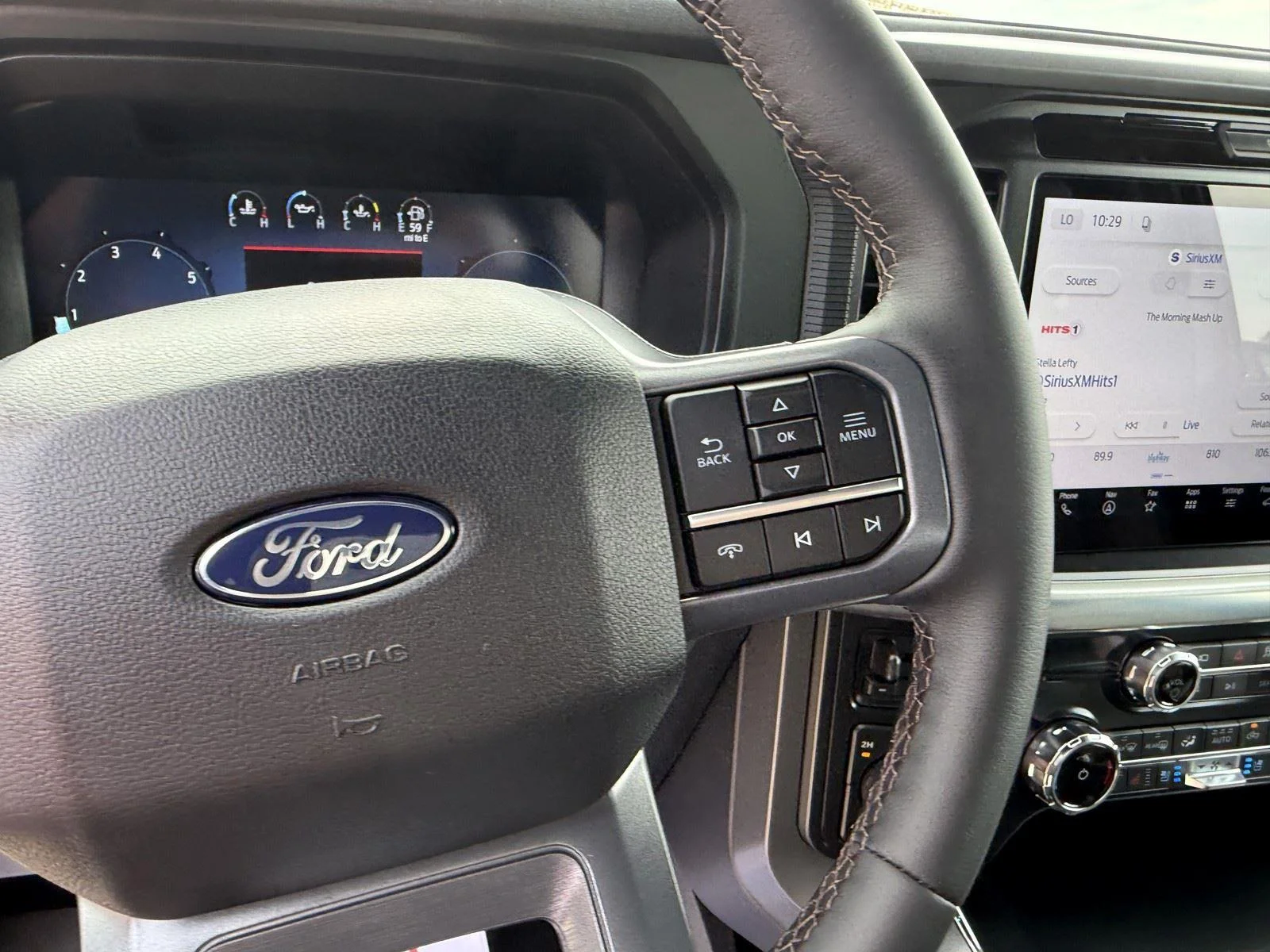 New 2026 Oxford White Ford Lariat® image 19