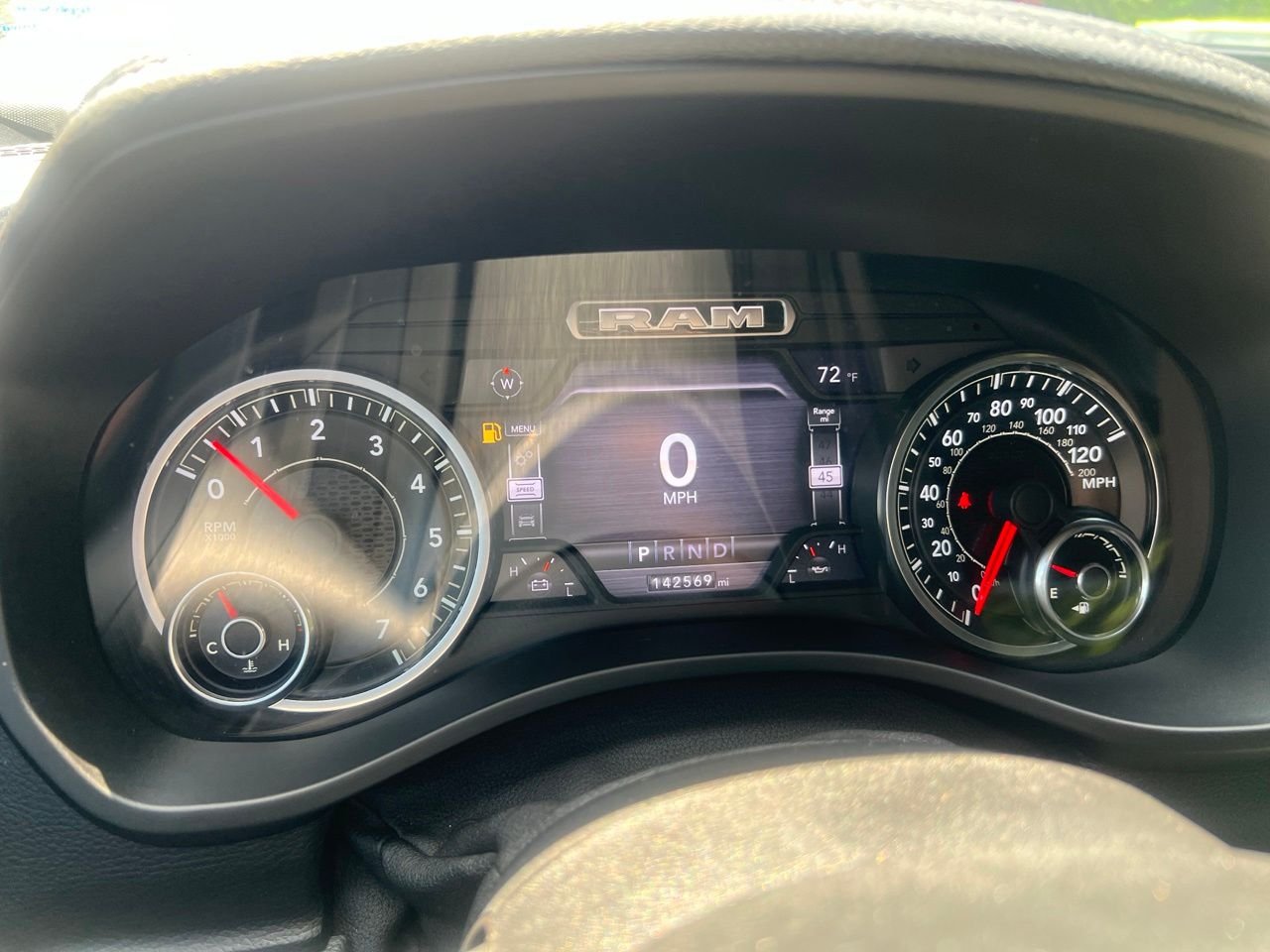 Used 2019 Black Ram Laramie image 30