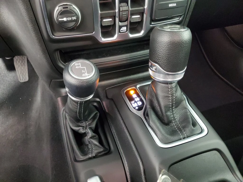 Used 2026 Black Jeep Sport S image 17