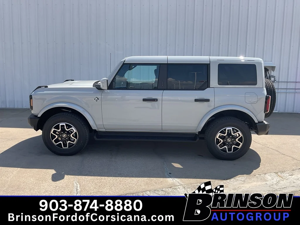 New 2026 Avalanche Gray Ford Outer Banks® image 3