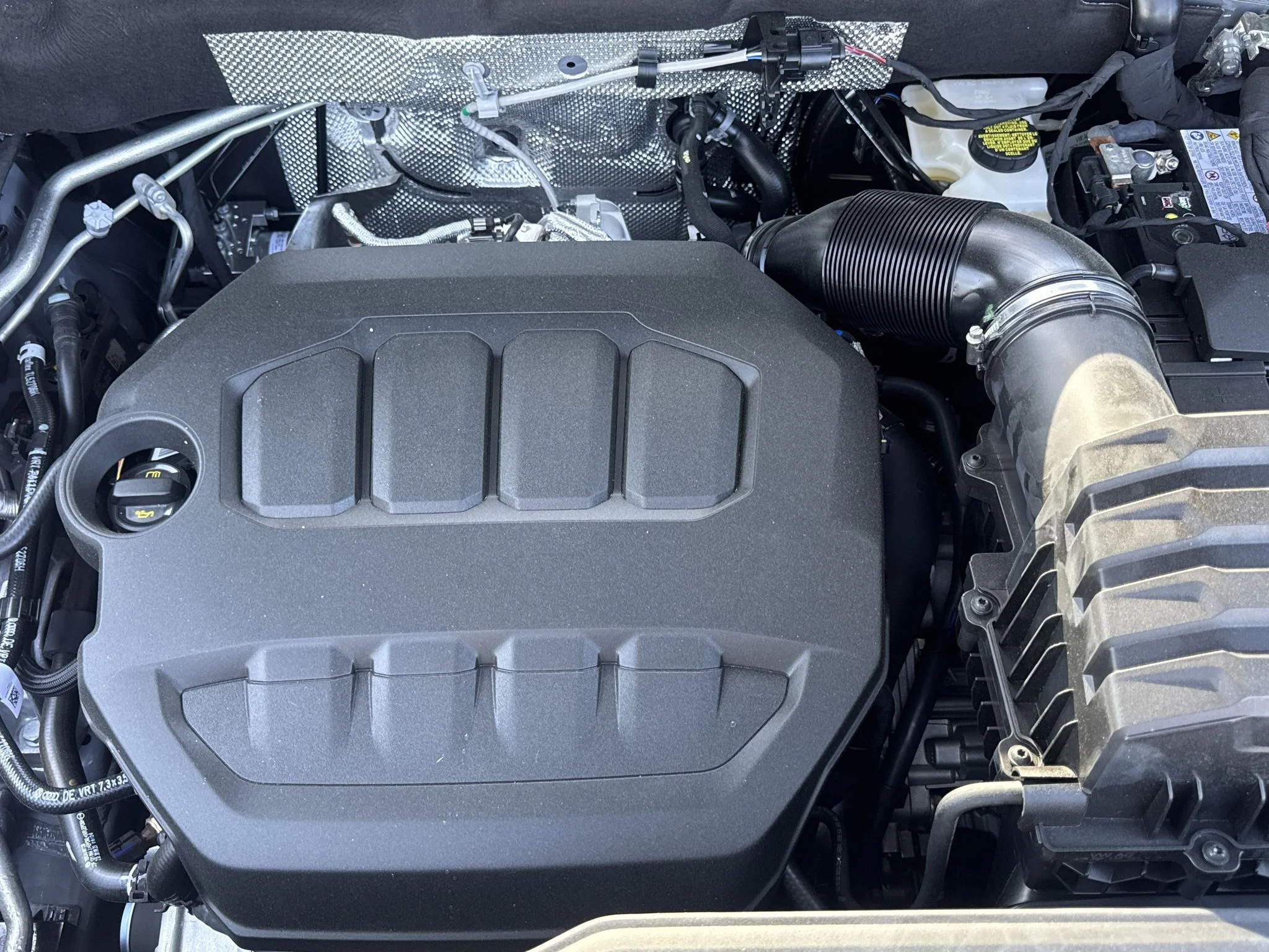 New 2026 Pure Gray Volkswagen 2.0T Peak Edition image 35
