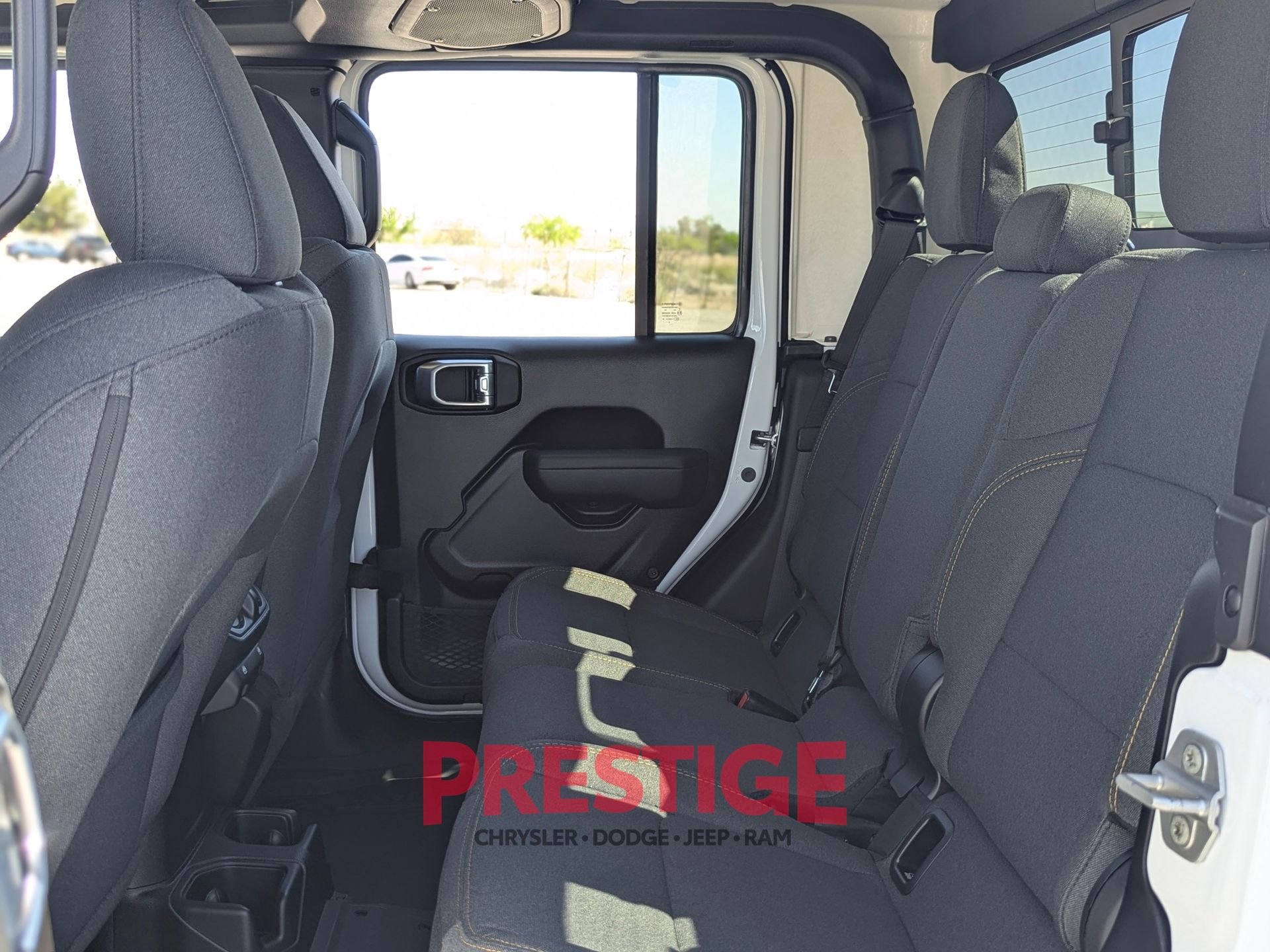 New 2026 Bright White Clear-Coat Exterior Paint Jeep Sport S image 26