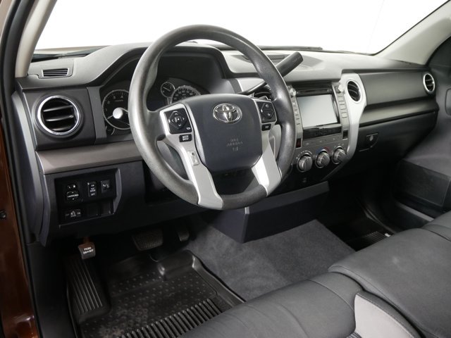 Used 2017 Sunset Bronze Mica Toyota Double Cab SR5 w/ TRD Off-Road Pkg image 10