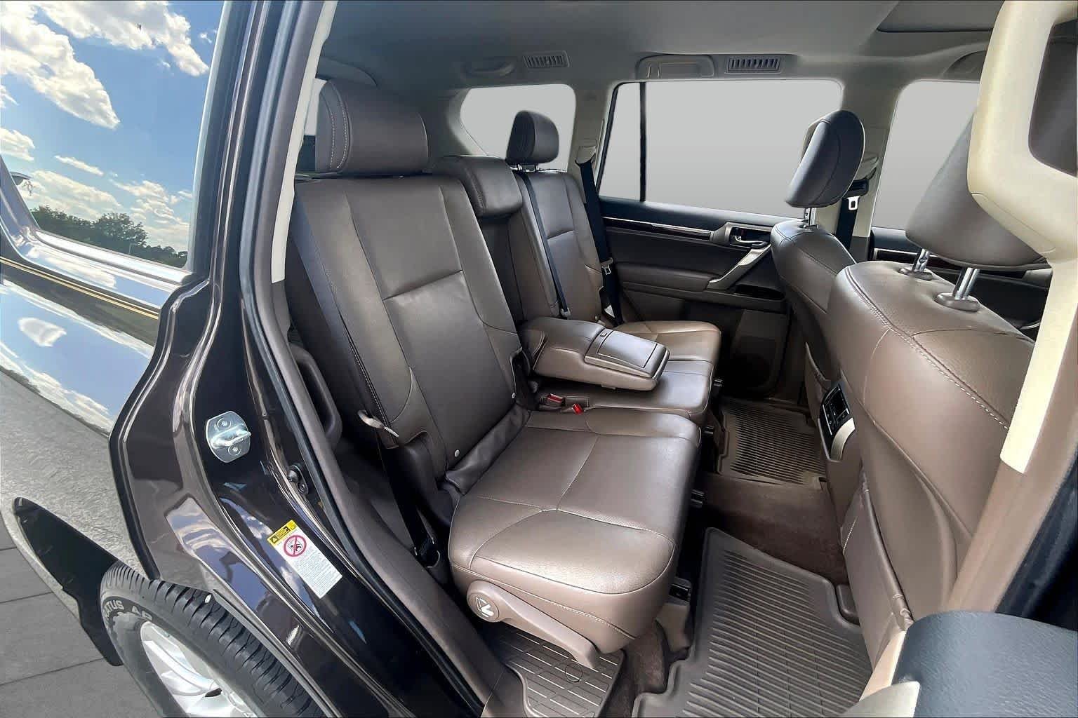 Used 2016 Fire Agate Pearl Lexus  image 20