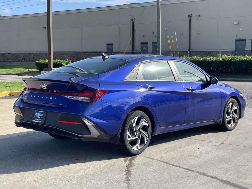 New 2025 Blue Hyundai SEL Sport image 28