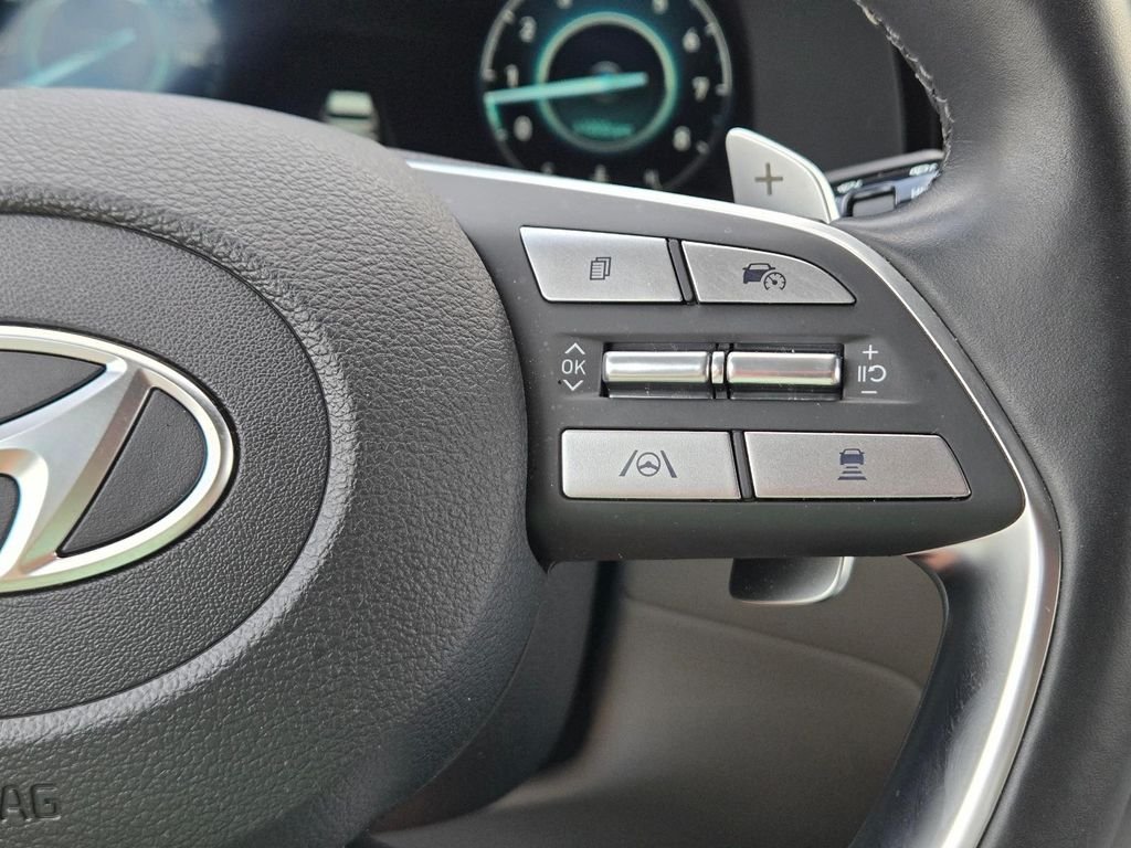 Certified Used 2025 Gray Hyundai SEL Premium image 25