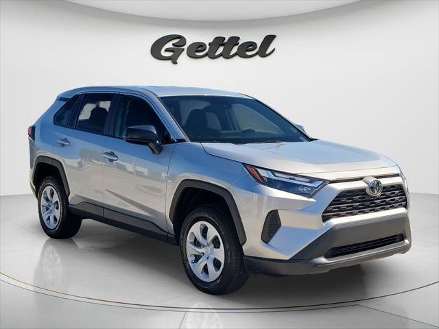 Certified Used 2023 SILVER SKY METALLIC Toyota  image 3