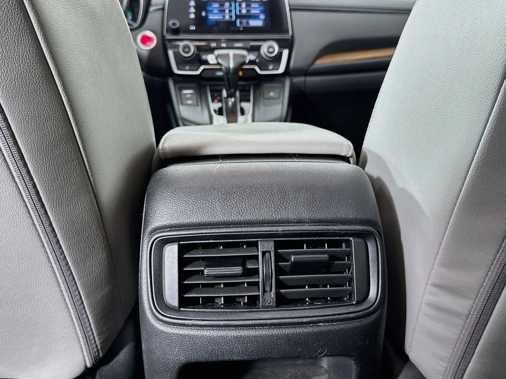 Used 2018 Modern Steel Metallic Honda EX-L image 29