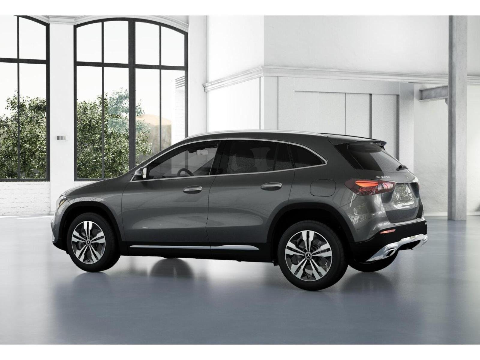 New 2026 Mountain Grey Metallic Mercedes-Benz GLA 250 image 31