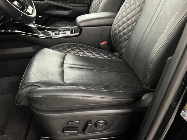 Used 2023 Black Kia X-Line SX Prestige image 7