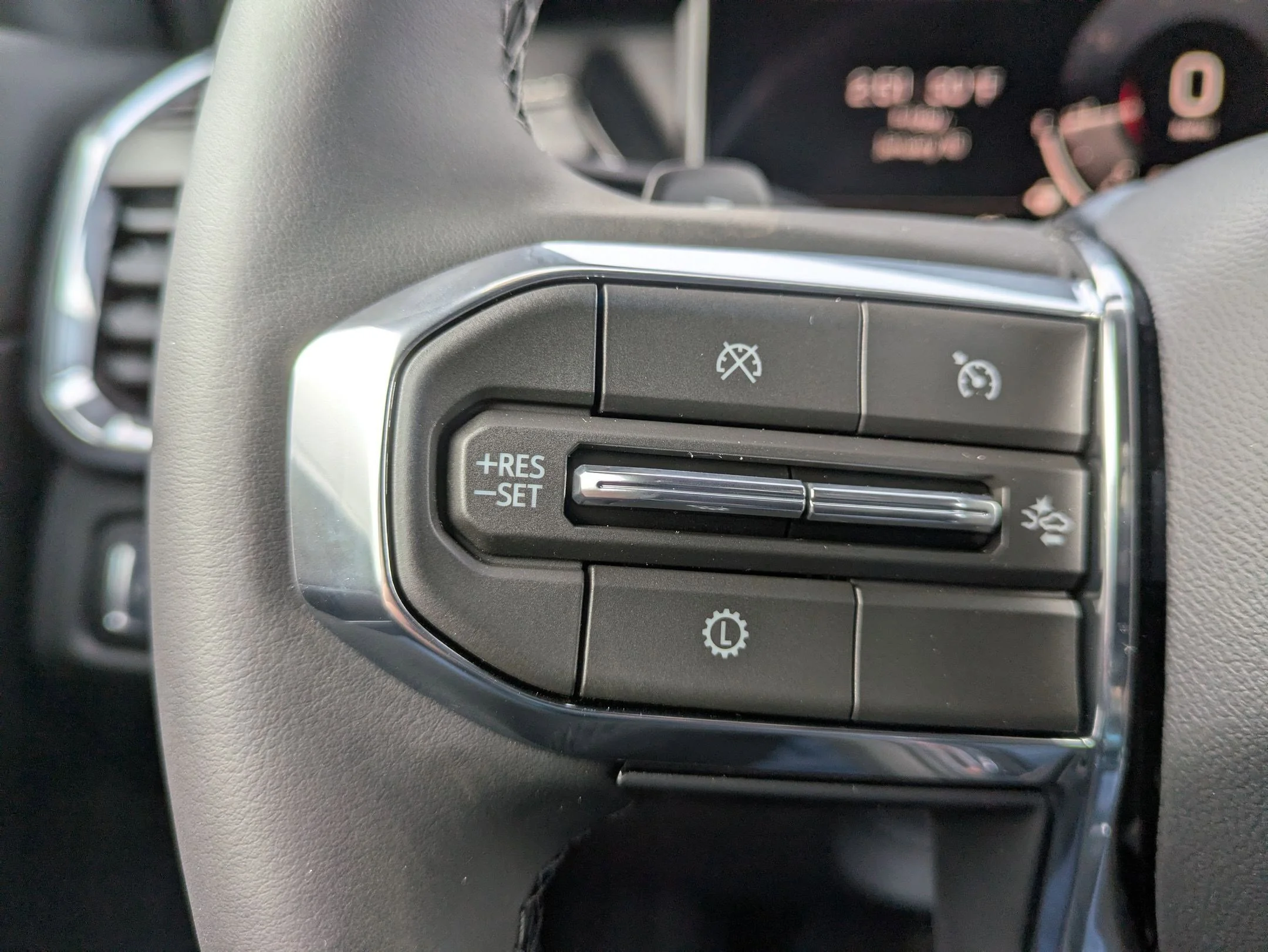 2026 GMC Acadia Elevation - Photo 19