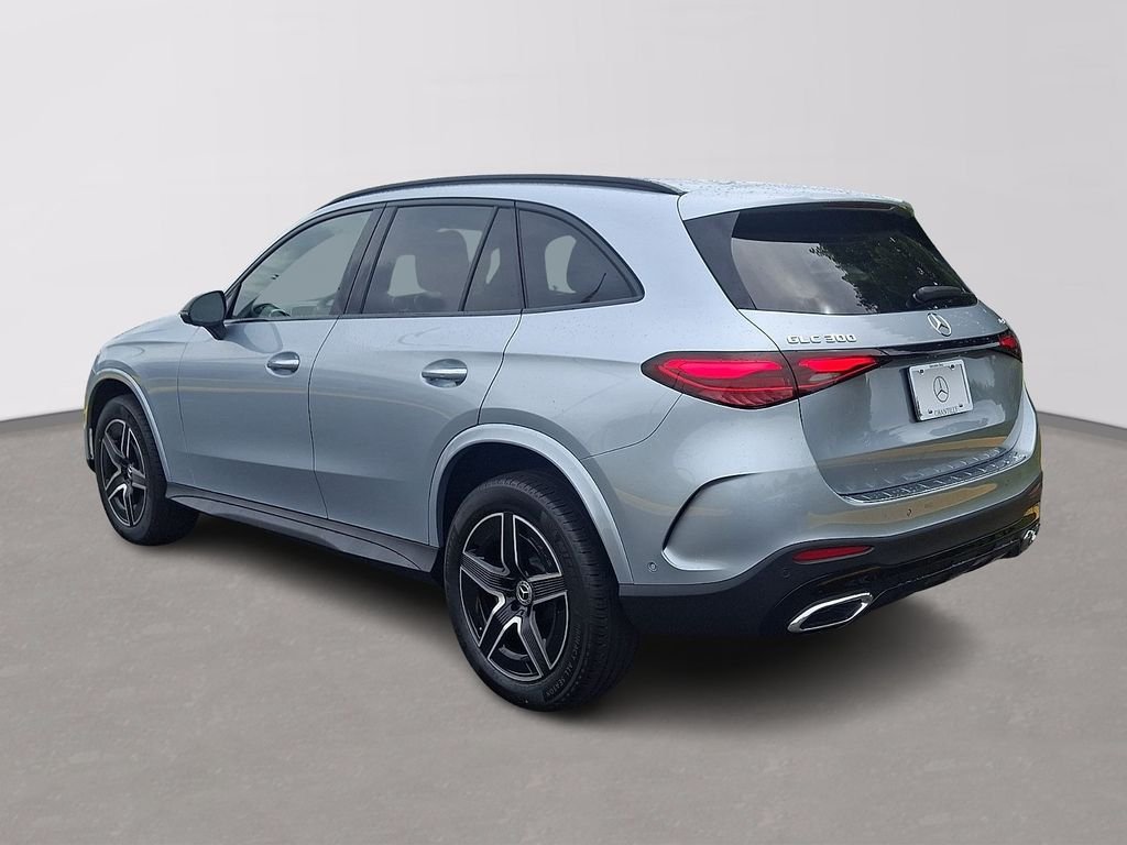 New 2026 Cirrus Silver Metallic Mercedes-Benz GLC 300 image 4