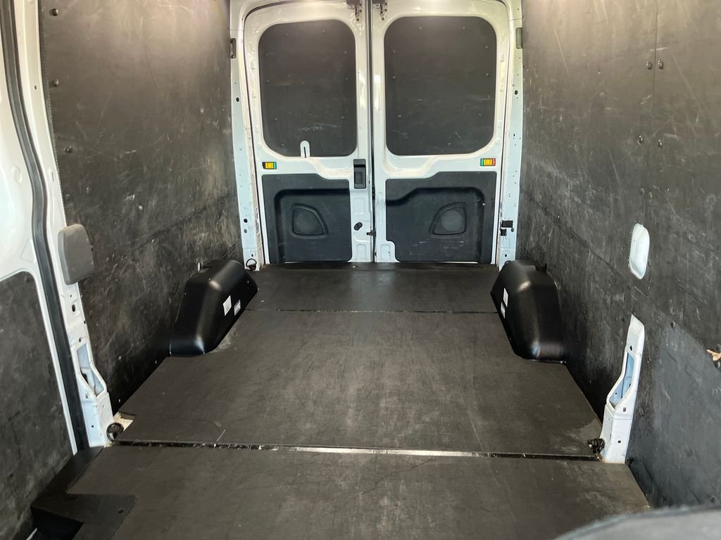 Used 2022 White Ford Base image 14