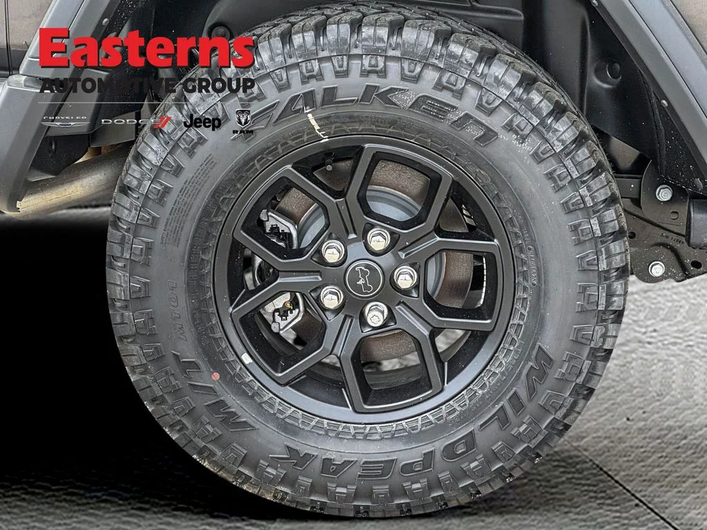 New 2026 Granite Crystal Metallic Clear-Coat Exterior Paint Jeep Willys image 26
