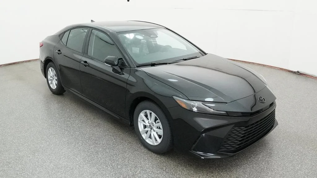 New 2026 Midnight Black Metallic Toyota LE image 10