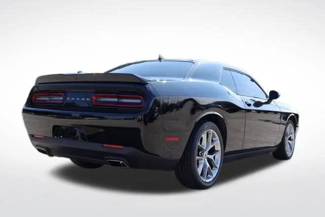 Used 2021 Black Dodge SXT image 10
