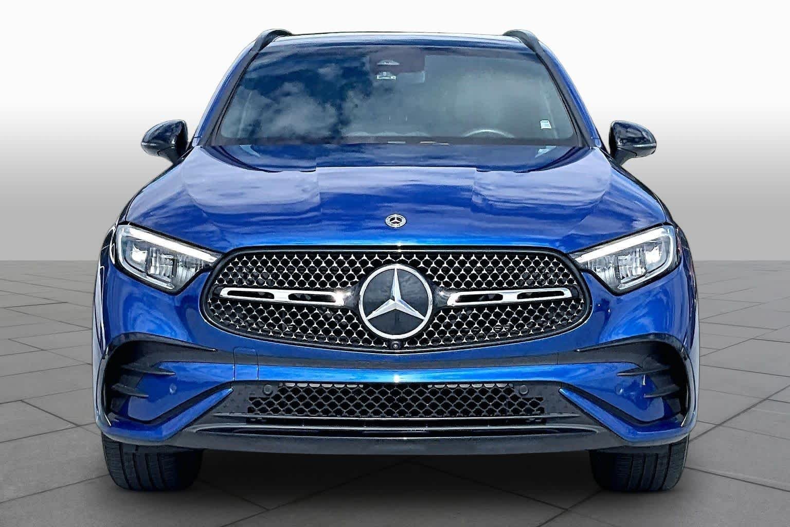 Used 2023 Starling Blue Metallic Mercedes-Benz GLC 300 image 4