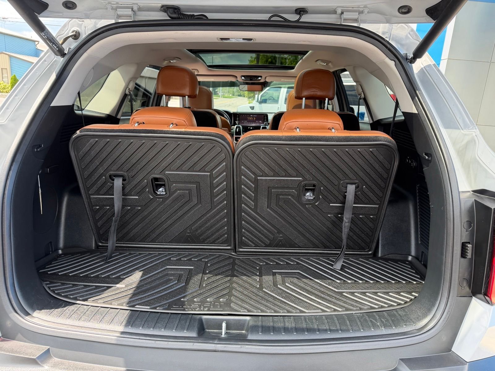 Used 2022 Gray Kia X-Line SX Prestige image 25