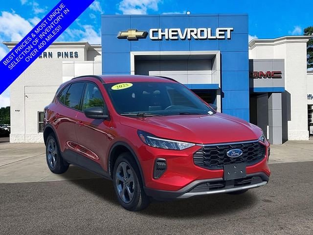 Used 2025 Red Ford ST-Line image 1