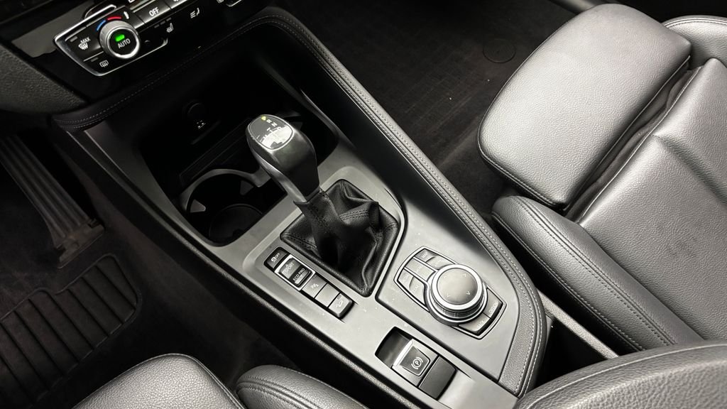 Used 2019 Gray BMW xDrive28i image 25
