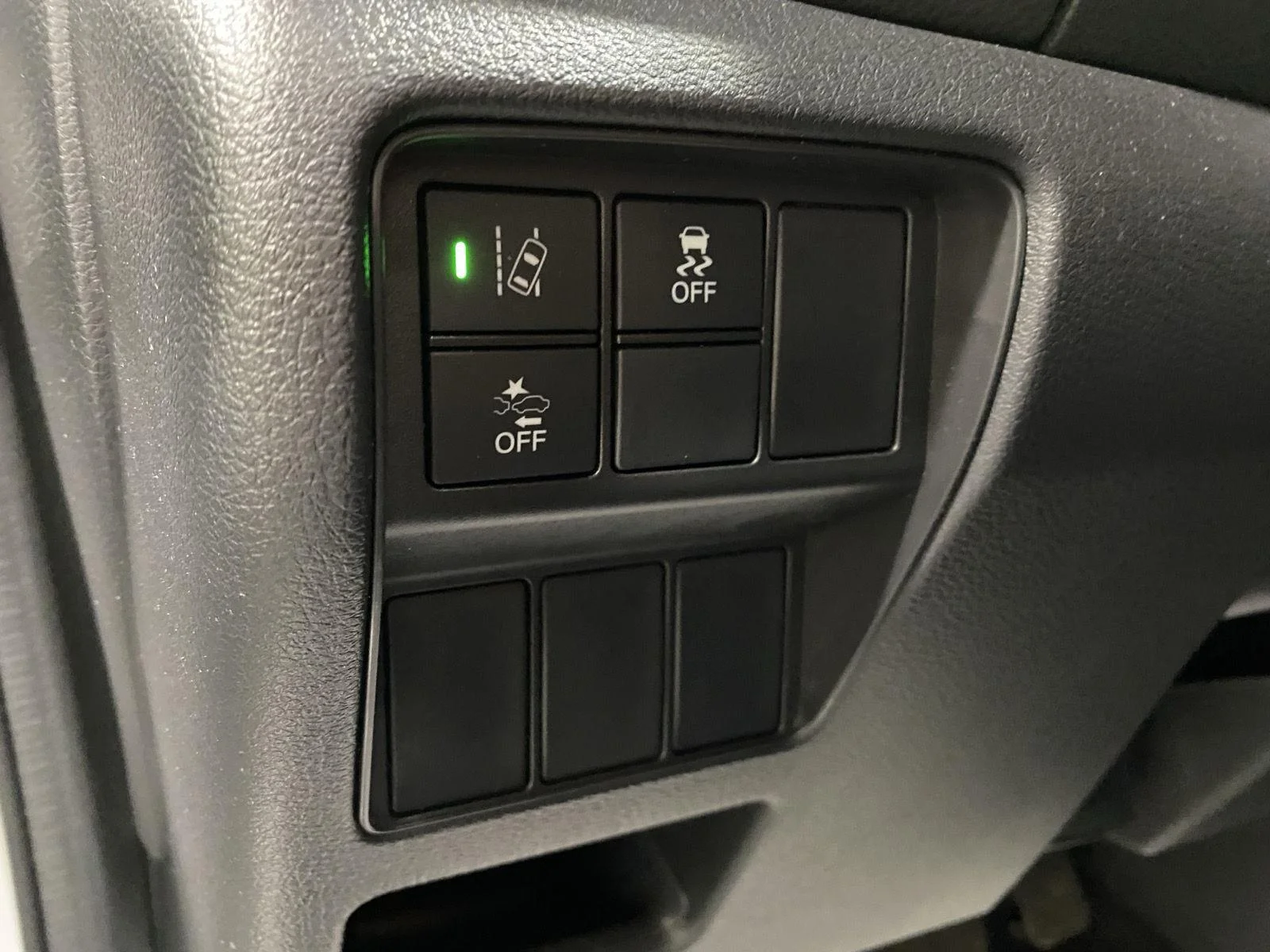 Used 2020 Platinum White Pearl Honda EX image 19