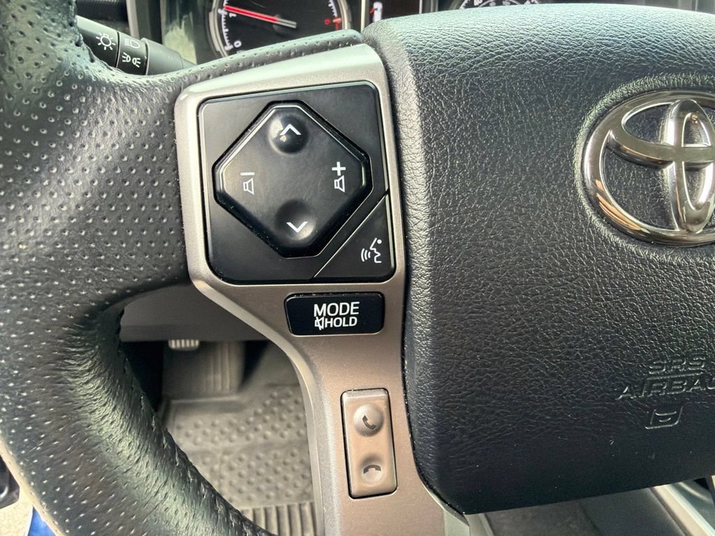 Used 2020 Nautical Blue Metallic Toyota Limited image 23
