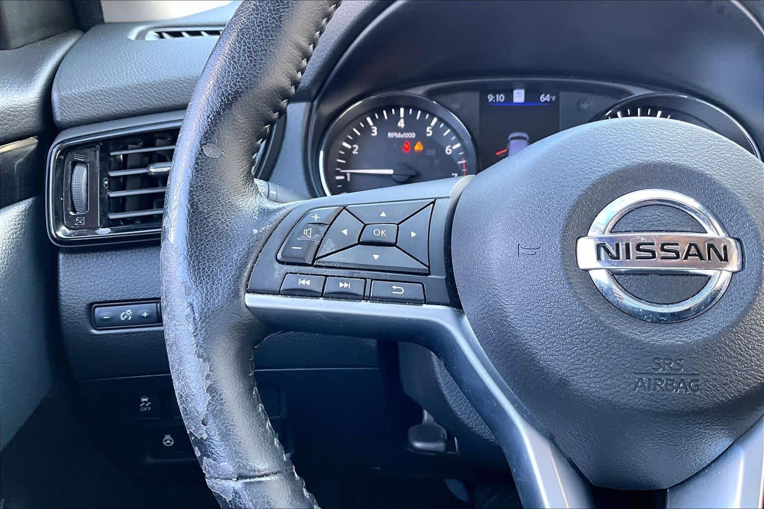 Used 2022 Gun Metallic Nissan SL image 20