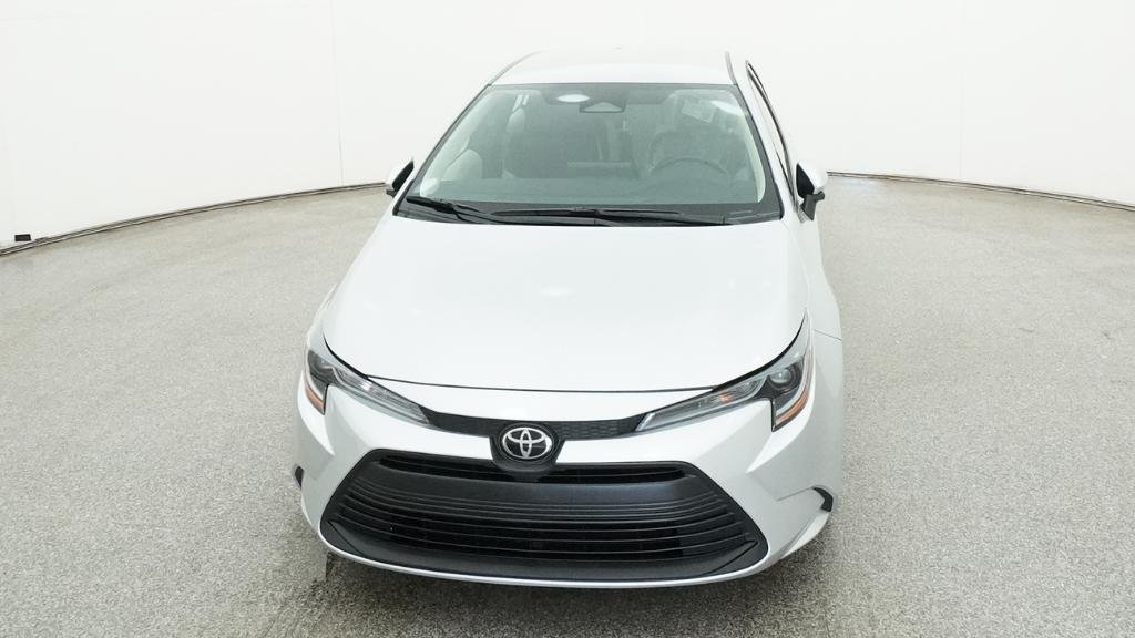 New 2026 Classic Silver Metallic Toyota LE image 2