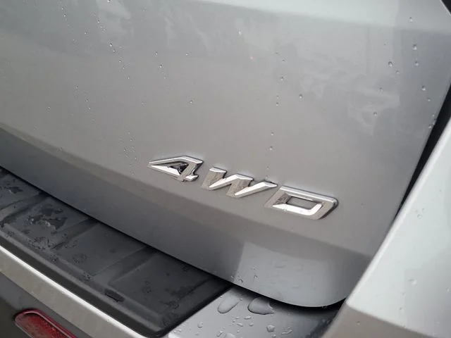 Used 2025 Silver Ford Active image 9