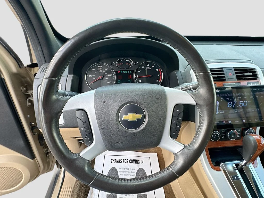 Used 2008 Beige Chevrolet LT image 12