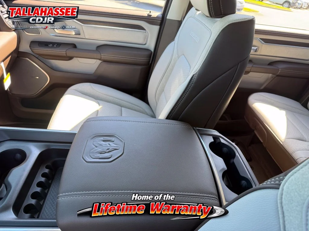 New 2027 Bright White Clear-Coat Exterior Paint RAM Laramie image 30