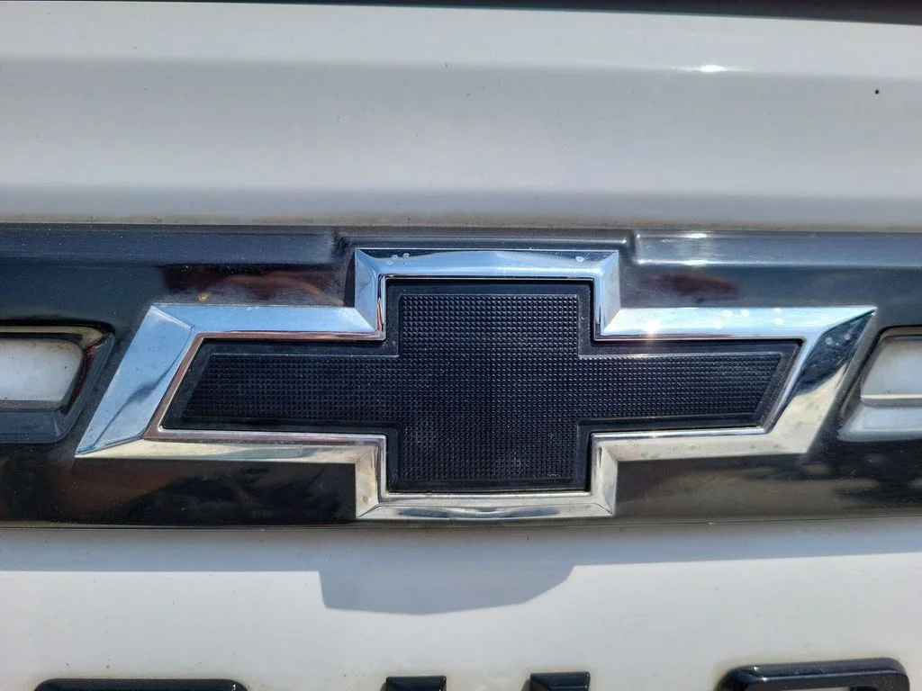 Used 2021 Summit White Chevrolet RST image 37