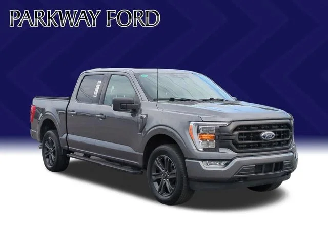 Used 2023 Gray Ford XLT image 7