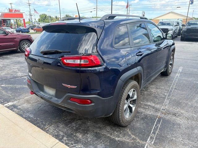 Used 2015 Blue Jeep Trailhawk image 9
