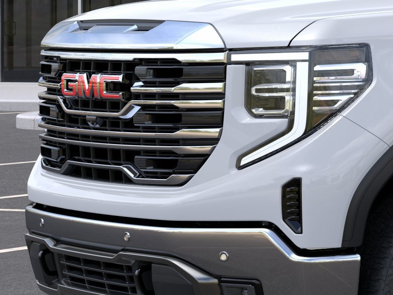 2026 GMC Sierra 1500 SLT - Photo 13