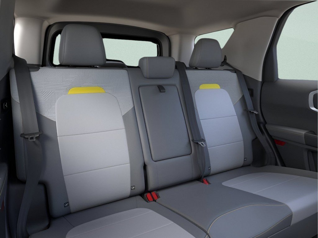 New 2026 Azure Gray Metallic Tri-Coat Ford Badlands image 12