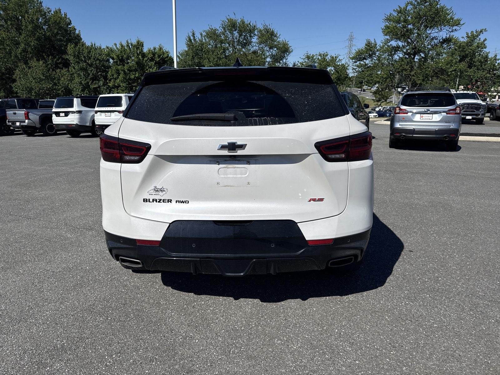 Used 2025 Iridescent Pearl Tricoat Chevrolet RS image 5