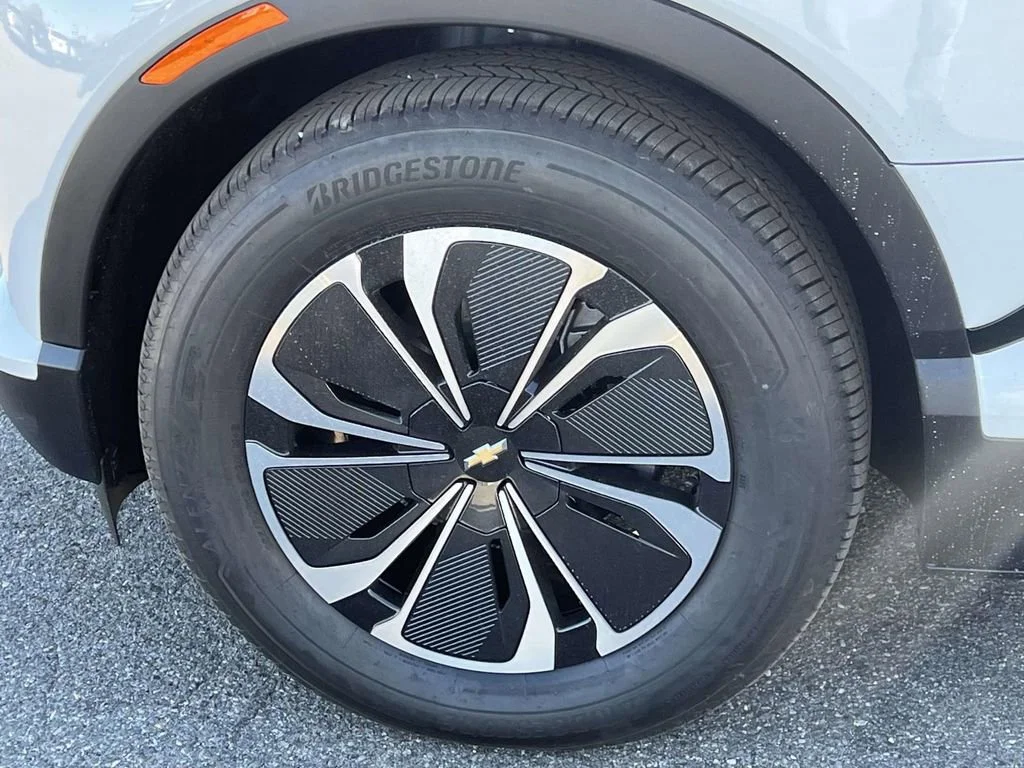 2026 Chevrolet Blazer EV LT - Photo 23