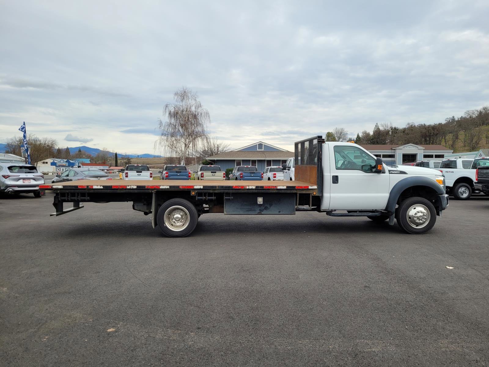 Used 2016 Oxford White Ford  image 4