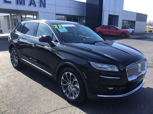 2022 Lincoln Nautilus Reserve AWD's photo