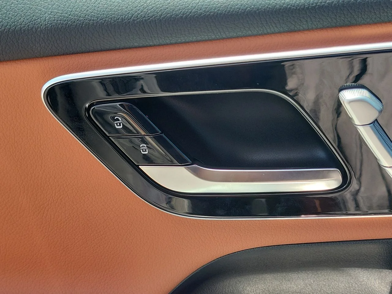 2026 Mercedes-Benz GLC Base - Photo 24