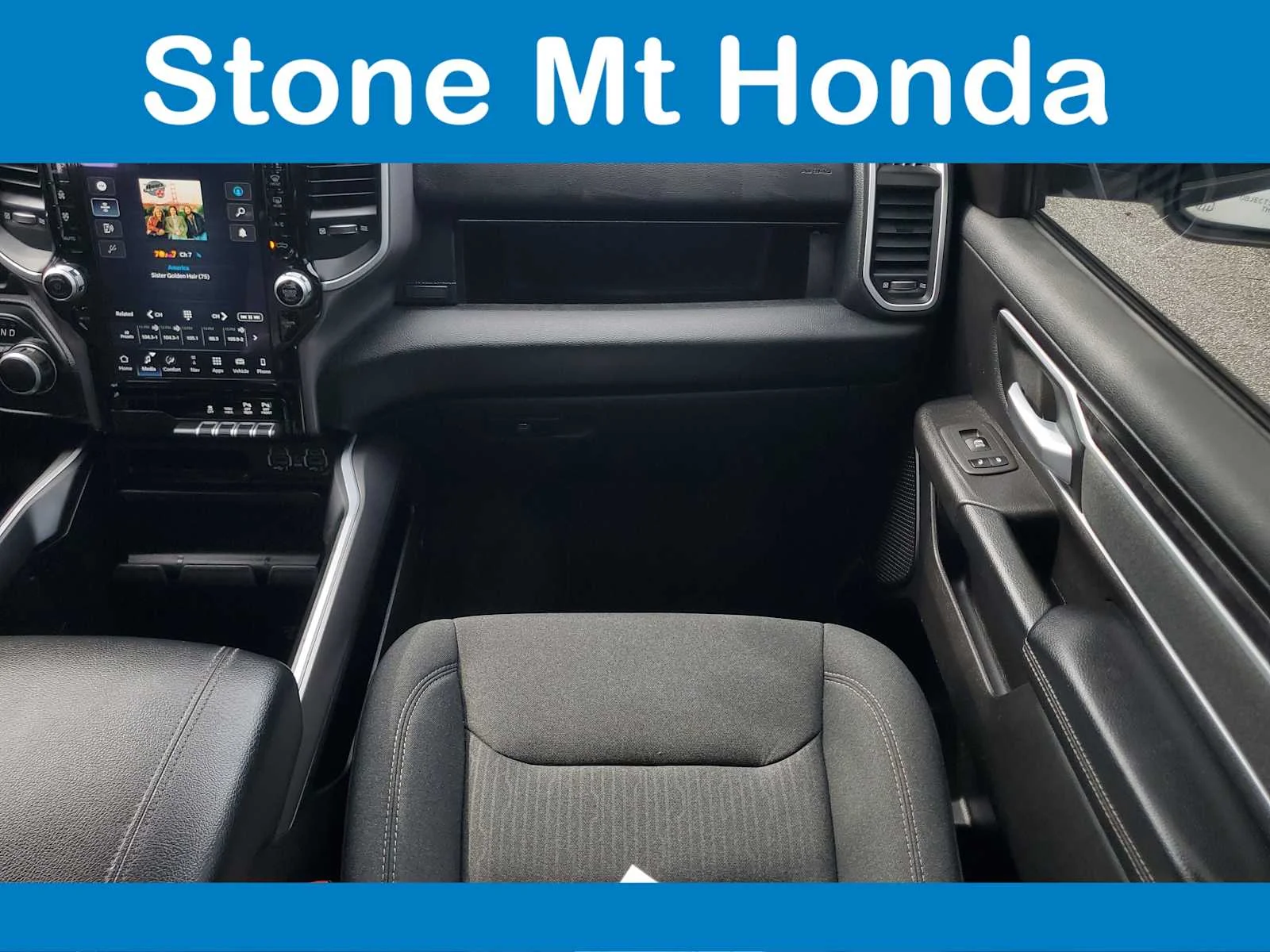 Used 2022 Bright White Clearcoat Ram Big Horn image 17