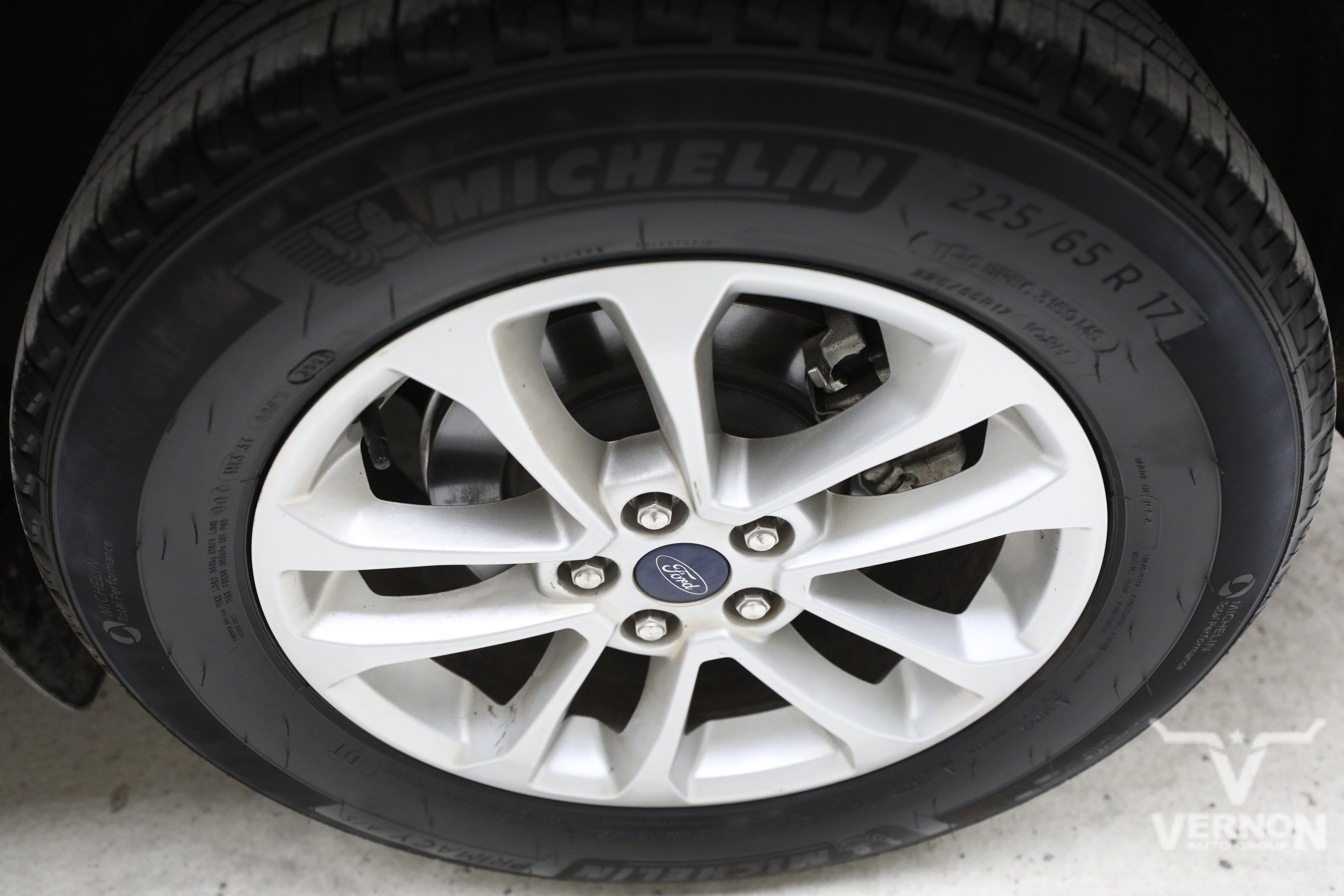 Used 2022 Oxford White Ford Y image 33