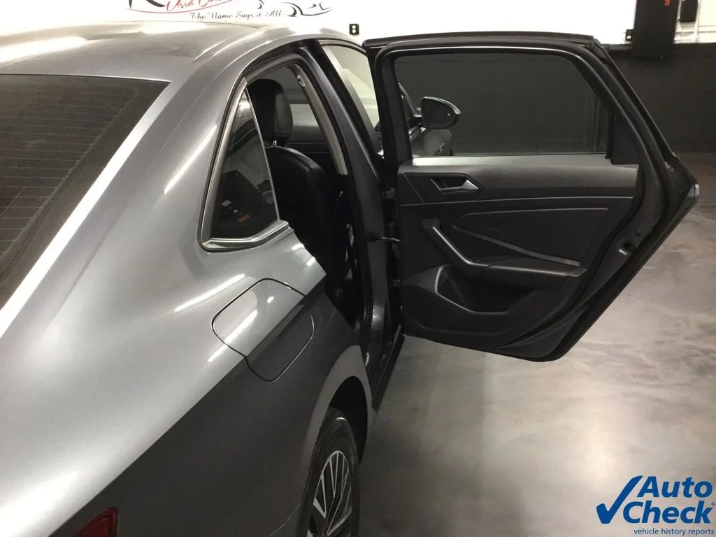 2019 Volkswagen Jetta SEL - Photo 33