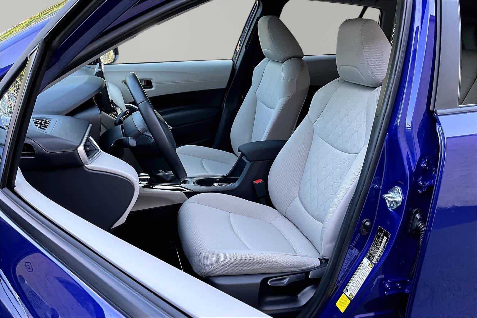 Used 2025 Blue Crush Metallic Toyota LE image 8