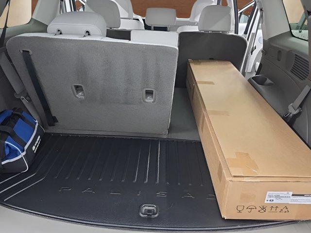 New 2026 White Hyundai SEL Premium 8P image 20