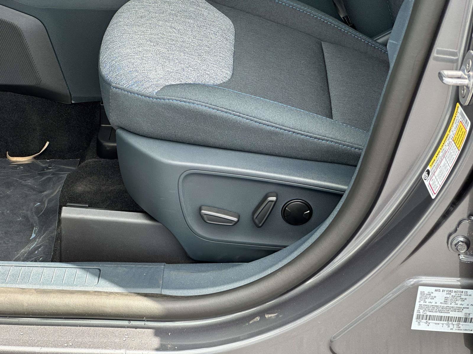 New 2026 Carbonized Gray Metallic Ford XLT image 14