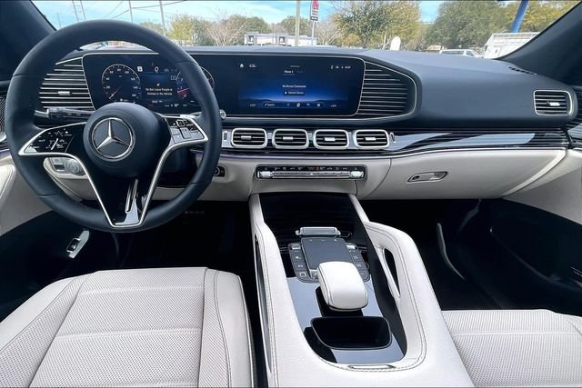 Used 2026 Gray Mercedes-Benz GLE 450 image 4
