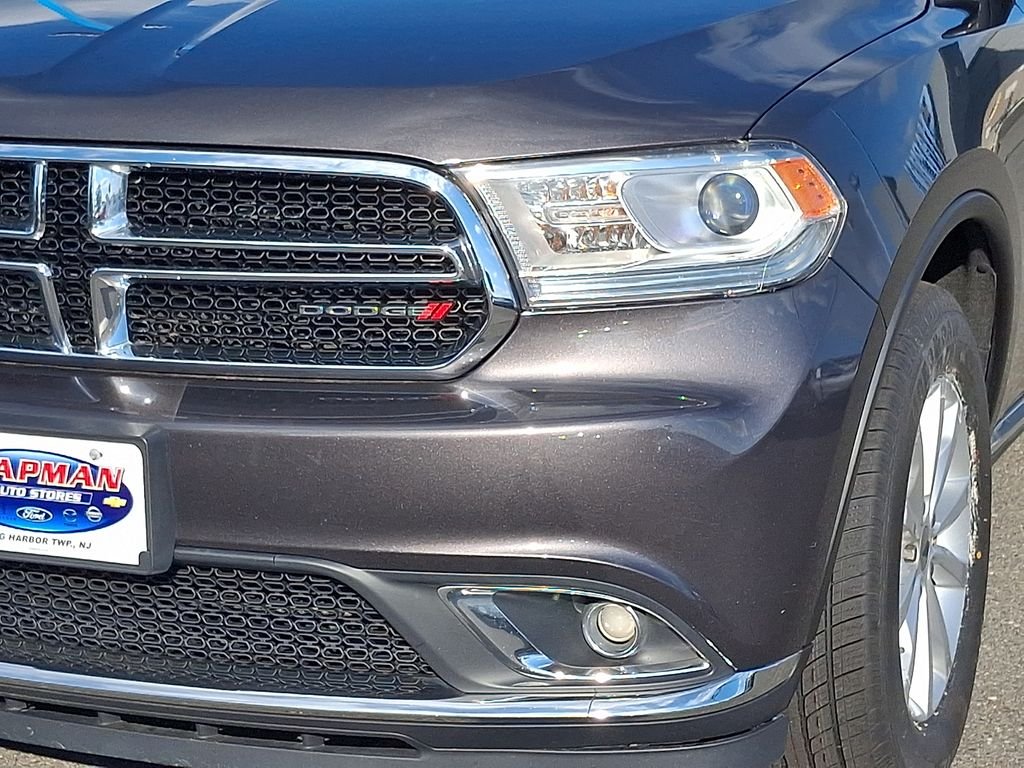 Used 2019 Gray Dodge SXT image 9