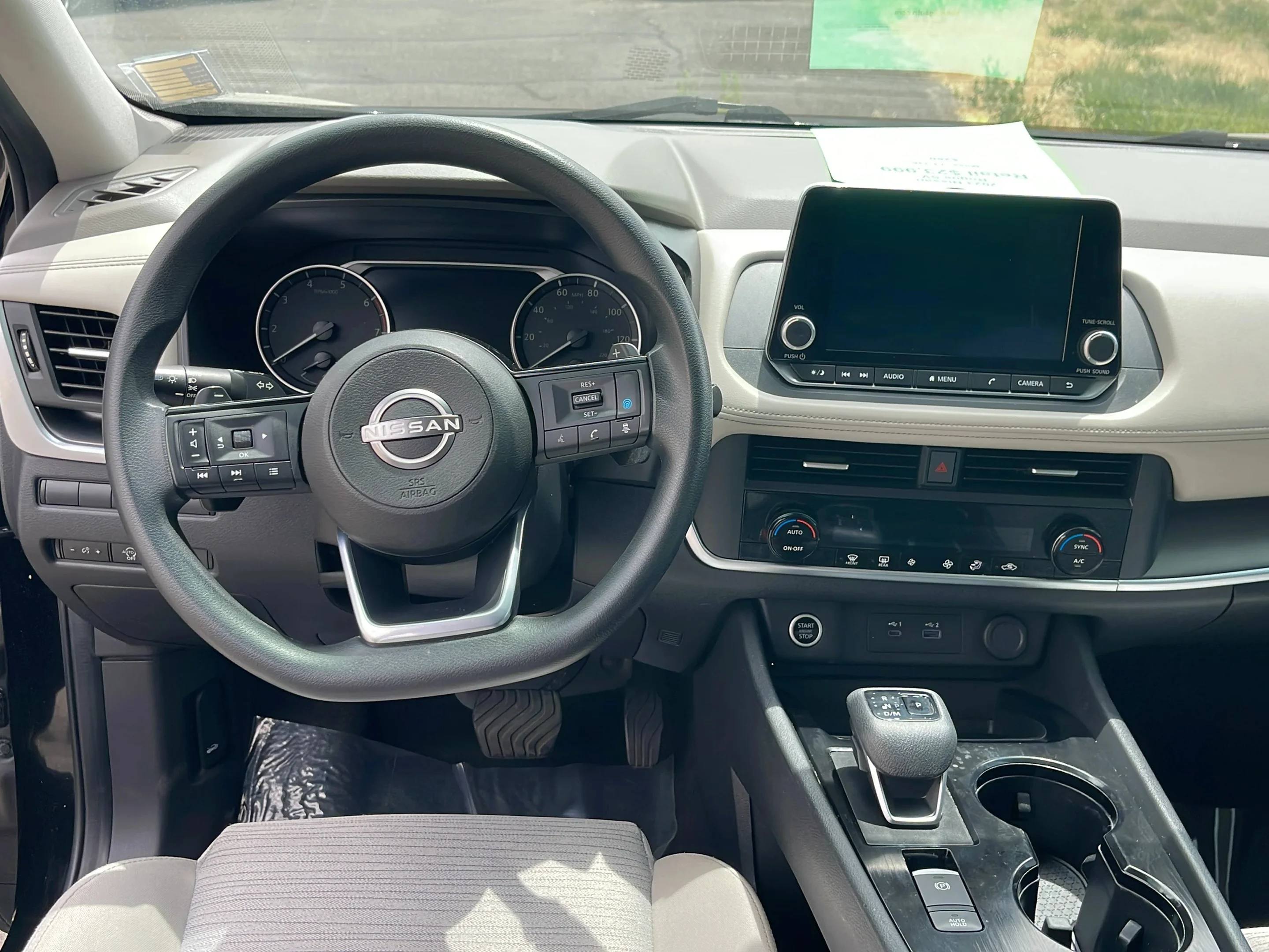 Used 2023 Super Black Nissan SV image 12